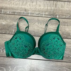 Victoria's Secret Very Sexy Push Up Green Lace Bra Women's Size 36DD